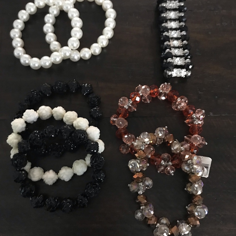 Stretch Bracelets Bundle , lot of 8
